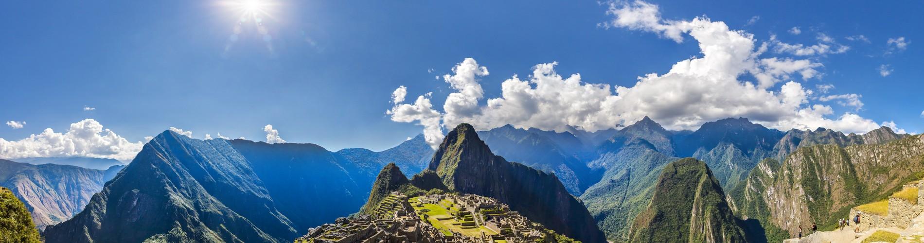The 5-Day Moonstone Trek Through The Peruvian Andes