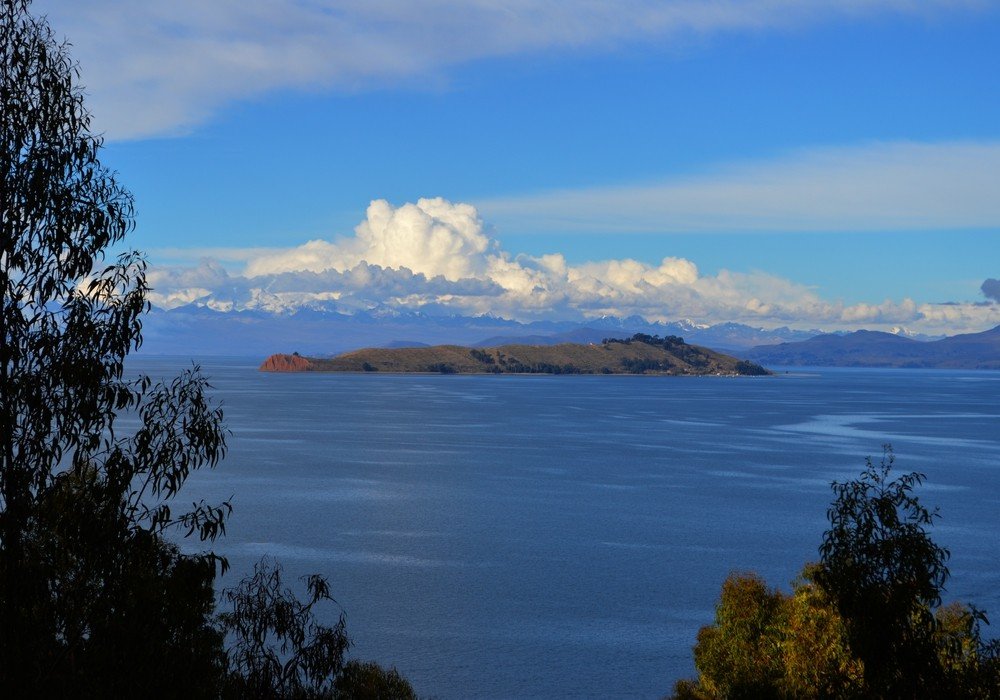 Catamaran Cruiser (Sun Island, Inti Wata, Titicaca Lake) to La Paz