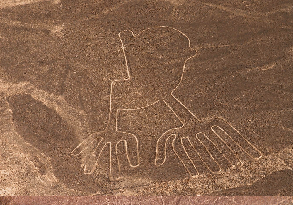 Nazca lines - Hands shape