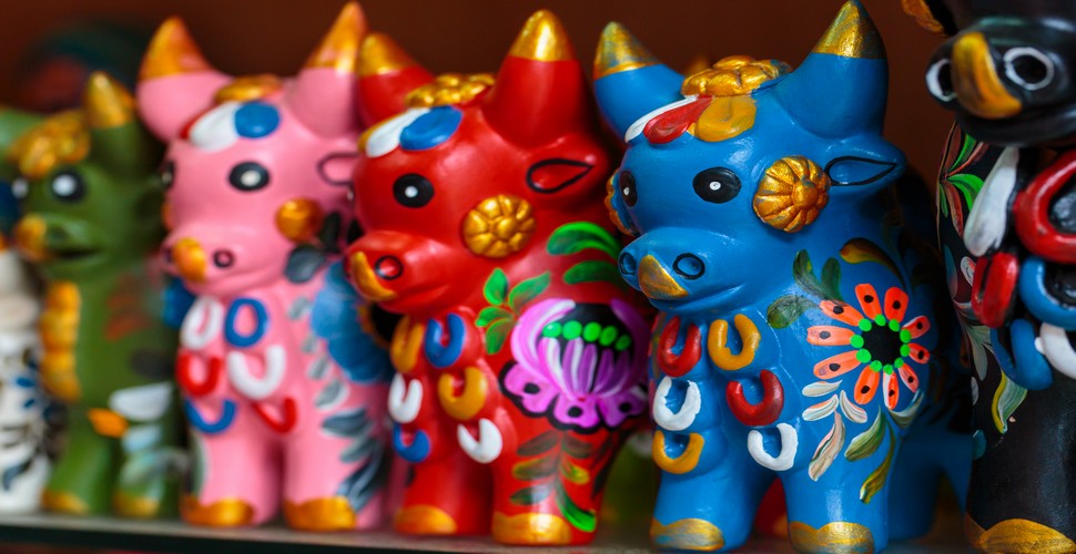 On your Peru adventure vacation to Puno, you will learn about the different colors of The Pucara toritos. A yellow Torito may symbolize vitality, happiness, and a bright future. A blue Torito may represent calmness and balance in life. Whatever their color, they make great souvenirs from your Peru visit!