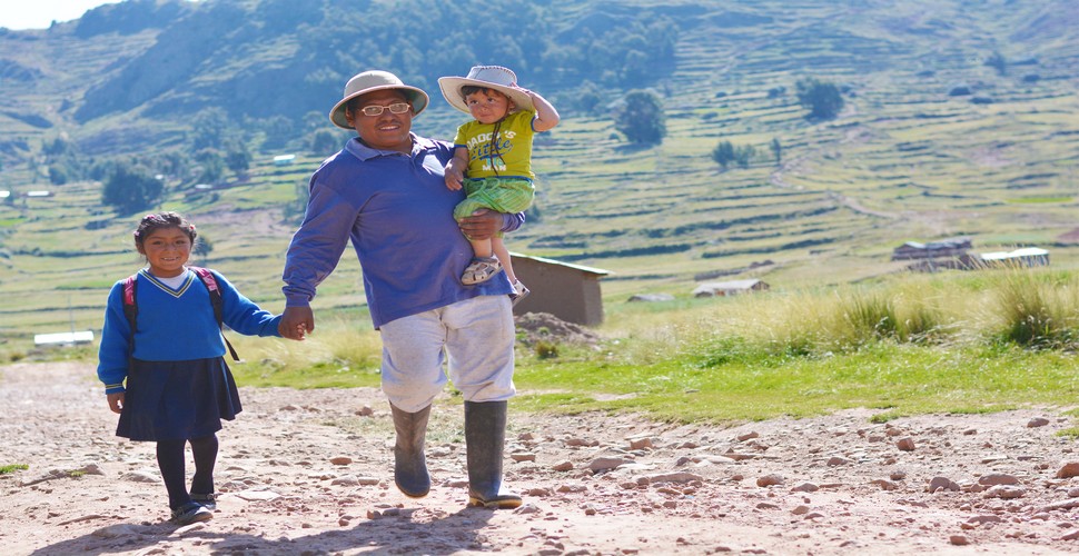 Take a Sacred Valley tour from Cusco. The people maintain strong cultural traditions, including music, dance, and religious ceremonies that are deeply intertwined with their history and beliefs. Many of these traditions date back to the time of the Incas and are still practiced today as a way of preserving their cultural heritage.