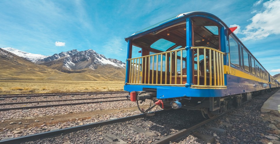 The Belmond Andean Explorer takes you through the Peruvian Andes, passing through picturesque villages, and stunning landscapes. This Peru luxury travel - train option follows routes from Cusco to Lake Titicaca or Arequipa.