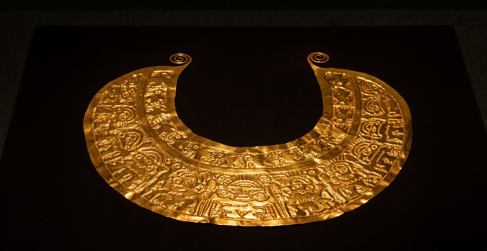 On your one week in Peru classic tour, explore the Map museum's exceptional gold collection. See the cultural and historical significance of gold in Peru, from its ancient roots to modern interpretations at this Cucso museum. 