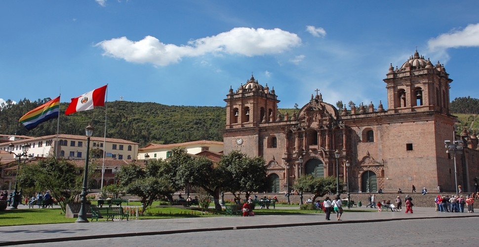 Whether you are enjoying the Plaza de Armas on your Cusco excursions, or meeting there for other Cusco tours, it’s the best place to be on a sunny day in Cusco. It's also the starting point for many tours and excursions to the surrounding area, including the Sacred Valley and Machu Picchu.