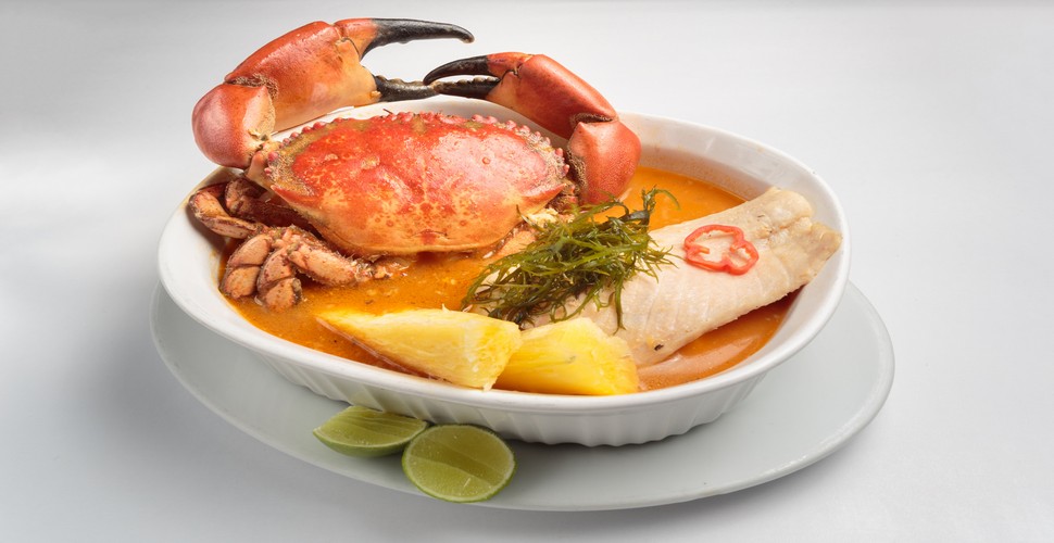 The exact ingredients of Parihuela can vary, but typical ingredients include fish, shrimp, squid, and other shellfish, along with tomatoes, onions, garlic, and a variety of herbs and spices. The soup is best tried on the coast on Lima Peru tours.