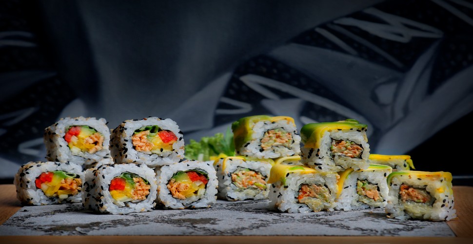 Nikkei sushi incorporates Japanese-Peruvian sauces and seasonings, such as aji amarillo sauce, or a soy sauce-based marinade with Peruvian spices. This alternative take on sushi can be sampled on a Peru luxury vacation package.